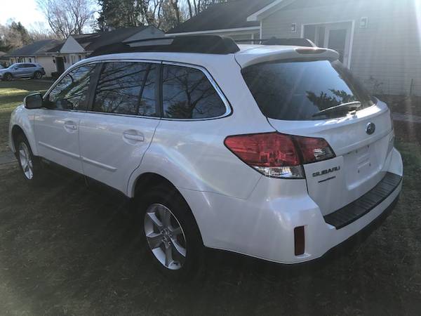 2013 Subaru Outback Limited - cars & trucks - by owner - vehicle... for sale in BLOOMFIELD HILLS, MI – photo 3