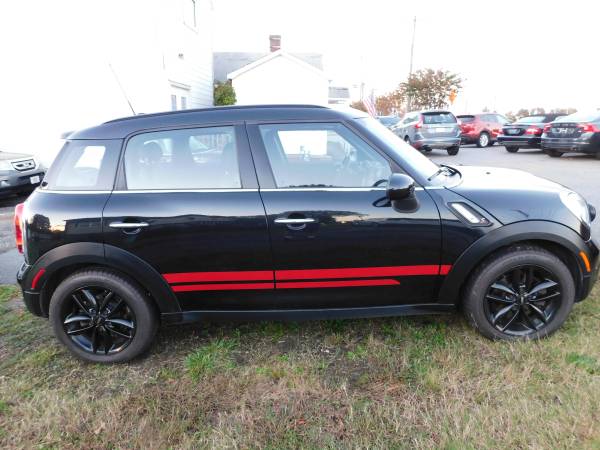 2011 Mini Cooper Countryman S 6 speed Manual Loaded - cars & trucks... for sale in Mooresville, NC – photo 3