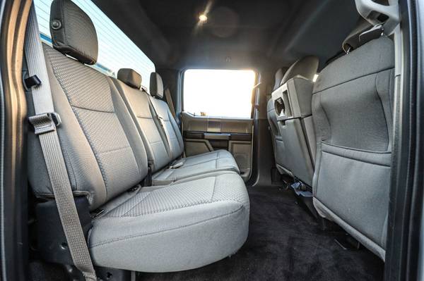 2016 *Ford* *F-150* *4WD SuperCrew 157 XLT* Ingot Si for sale in Oak Forest, IL – photo 13