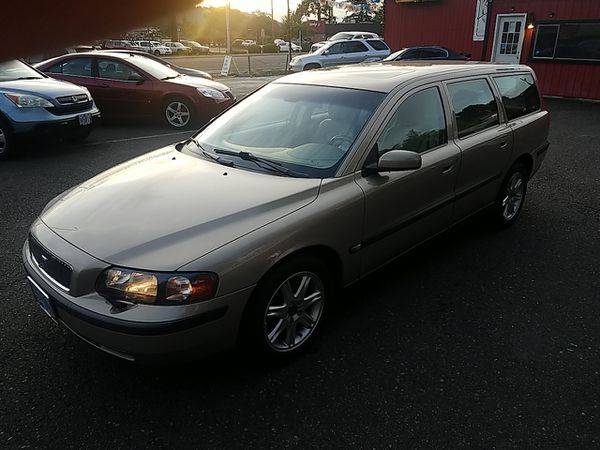 2004 Volvo V70 2.4 Wagon LEATHER! MOON! LOADED! IMMACULATE! CALL/TE for sale in Portland, OR – photo 7