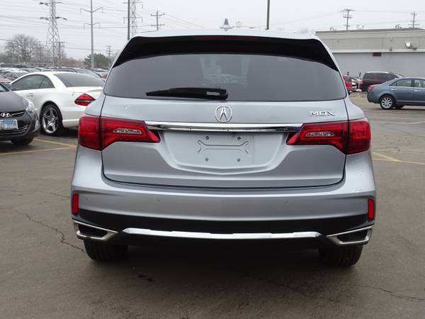 2019 Acura MDX 3 5L Technology Package suv Lunar Silver Metallic for sale in Skokie, IL – photo 12