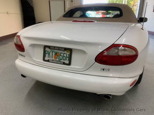 2000 Jaguar XK8 Convertible Garage Kept Low Miles Dealer Maintained... for sale in Pompano Beach, FL – photo 24