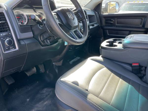 2018 Ram 3500 Crewcab 4x4 Flatbed Dually Cummins Diesel 70k miles for sale in Mansfield, TX – photo 16