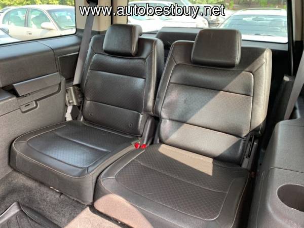 2009 Ford Flex Limited AWD Crossover 4dr Call for Steve or Dean -... for sale in Murphysboro, IL – photo 18