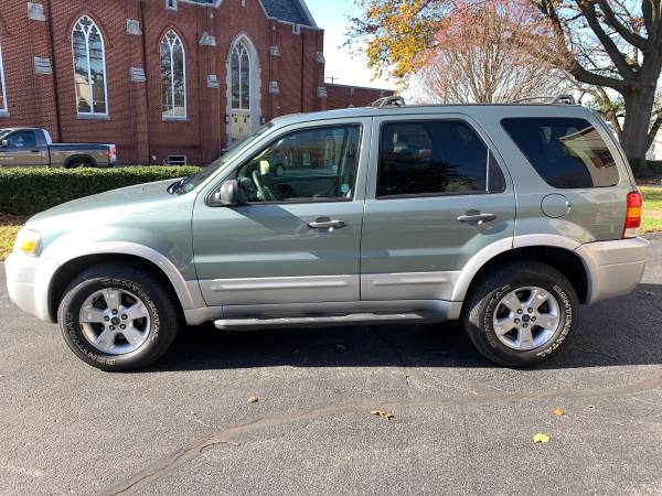 2007 FORD ESCAPE - XLT - 3.0L V6 - 4WD - GREAT MILES & RUNS GREAT!!... for sale in York, PA – photo 9