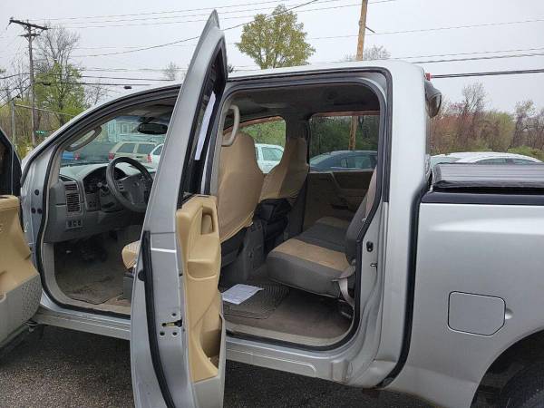 2004 Nissan Titan Crew Cab 4x4 - - by dealer - vehicle for sale in Derry, ME – photo 10