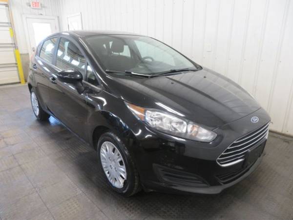 2016 Ford Fiesta S Hatchback 36MPG Bluetooth - Warranty - cars &... for sale in Hastings, MI – photo 19