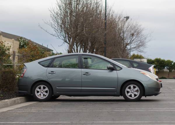 2004 Toyota Prius 160k miles w/refurbished battery for sale in Salinas, CA – photo 2