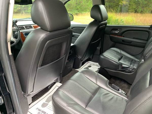 2014 Chevy Suburban 1500 LT 1500 4x4 HEATED LEATHER *DVD* BUCKET SEAT* for sale in Trinity, NC – photo 13