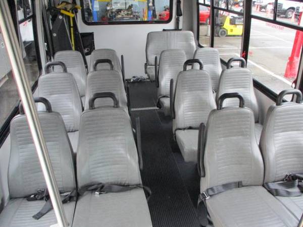 2014 Ford Econoline E350 ** 14 PASSENGER ** WHEEL CHAIR, HANDICAPPED... for sale in South Amboy, PA – photo 5