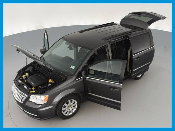 2016 Chrysler Town and Country Touring Minivan 4D van Black for sale in Other, OR – photo 15