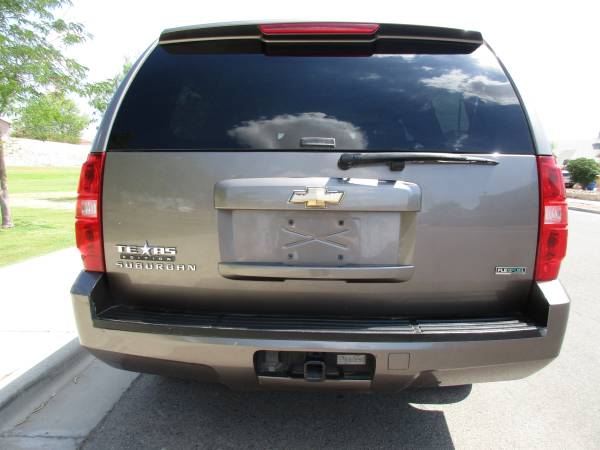 2011 CHEVROLET SUBURBAN TEXAS EDITION! 5.3L V8! THIRD ROW SEAT! for sale in El Paso, TX – photo 8