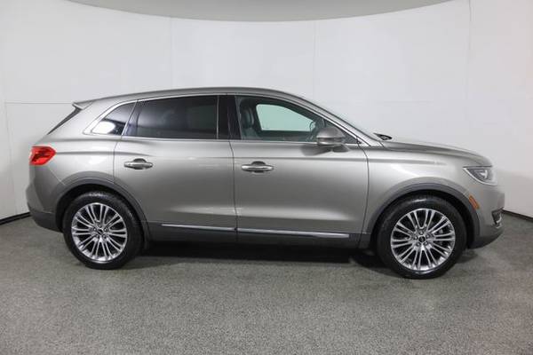 2017 Lincoln MKX, Luxe Metallic - cars & trucks - by dealer -... for sale in Wall, NJ – photo 6