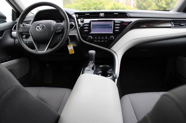 2019 Toyota Camry LE - - by dealer - vehicle for sale in Saint Louis, MO – photo 10