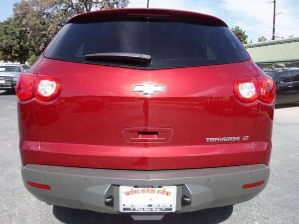 2011 Chevrolet Chevy Traverse LT 4dr SUV w/1LT ALL CREDIT WELCOME! for sale in Denton, TX – photo 4
