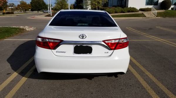 2015 Toyota Camry LE for sale in Bartlett, IL – photo 6