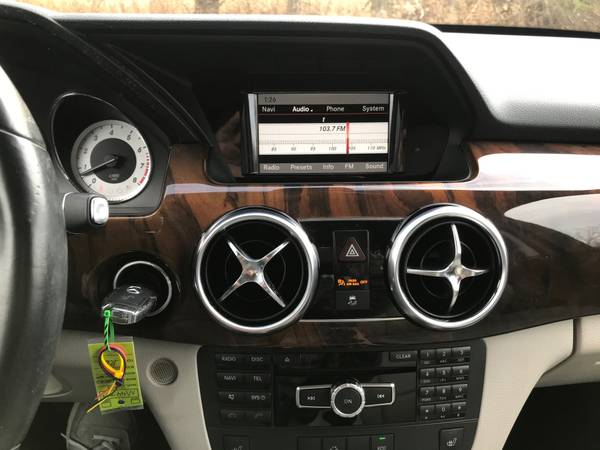 2013 Mercedes-Benz GLK 350 4X4, LEATHER, WARRANTY. - cars & trucks -... for sale in Mount Pocono, PA – photo 17