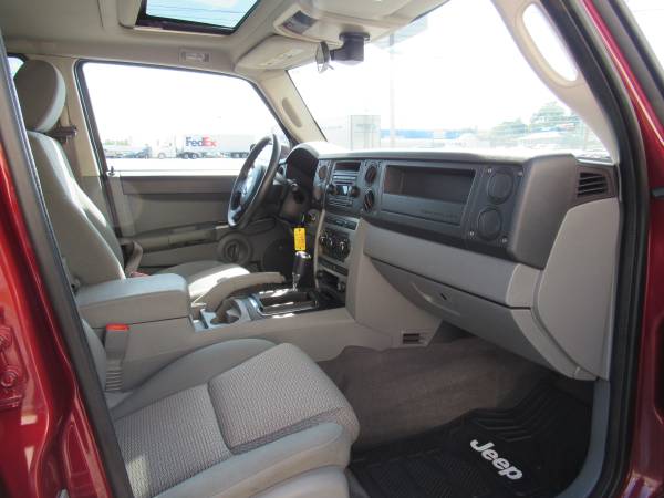 ** 2007 JEEP COMMANDER * 3RD ROW * 7 PASSENGER * VERY CLEAN ** for sale in Fort Oglethorpe, GA – photo 24