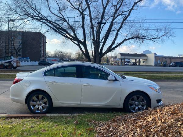 2015 Buick Regal AWD Premium 1 - cars & trucks - by owner - vehicle... for sale in MOLINE, IA – photo 4