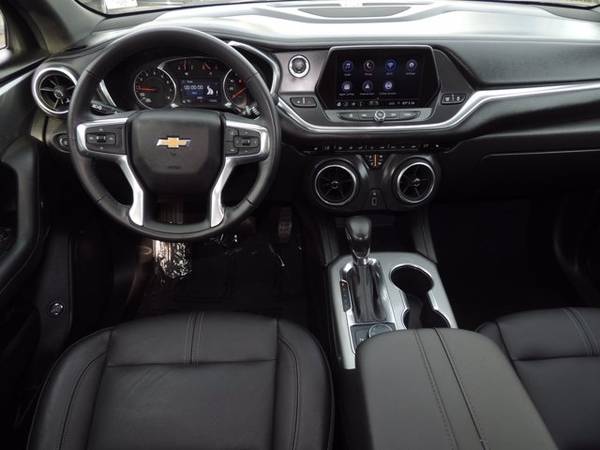 2020 Chevrolet Blazer LT 2WD - - by dealer - vehicle for sale in Clayton, NC – photo 17