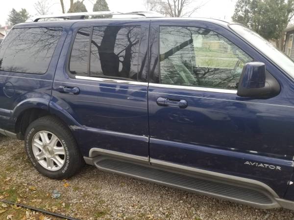 04 Lincoln Aviator AWD Luxury - cars & trucks - by owner - vehicle... for sale in Lagrange, IN – photo 4