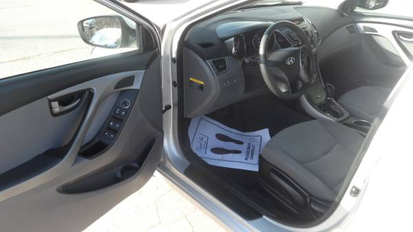2015 Hyundai Elantra*ALL CERDIT PRE-APPROVED*AS LOW AS $850 DOWN -... for sale in Ankeny, IA – photo 8