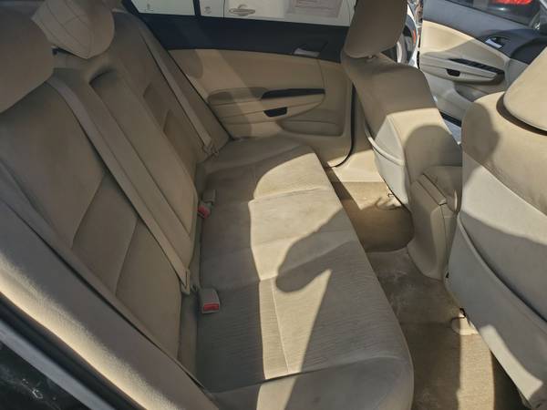 2011 Honda Accord LX Sedan 4D | CLEAN TITLE | BEAUTIFUL for sale in Elk Grove, CA – photo 11