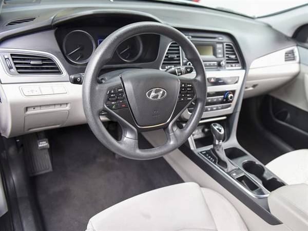 2017 Hyundai Sonata Sedan 4D sedan Silver - FINANCE ONLINE for sale in Las Vegas, NV – photo 2