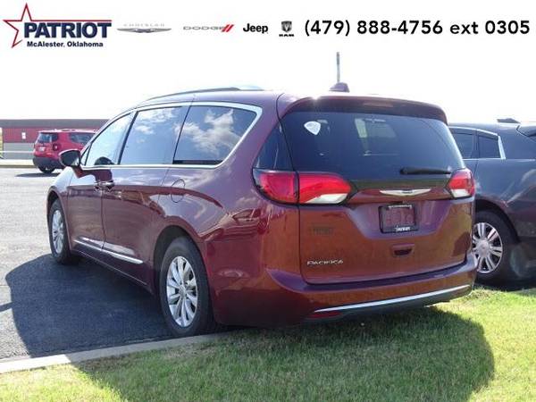 2018 Chrysler Pacifica Touring L - mini-van - cars & trucks - by... for sale in McAlester, AR – photo 6