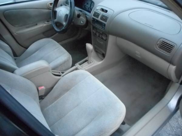 2002 Toyota Corolla clean run perfect cold air needs nothing for sale in Hallandale, FL – photo 6