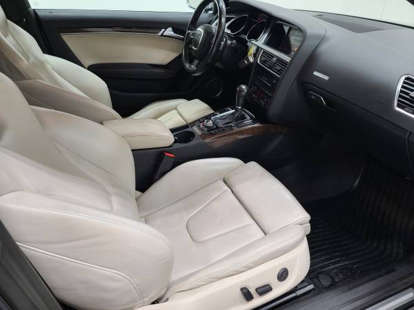 2010 Audi S5 4.2 Prestige quattro! AWD! Nav! Moonroof! Htd Seats!... for sale in Suamico, WI – photo 8