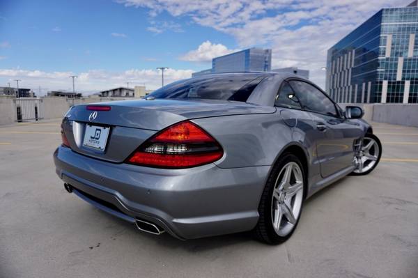 2011 Mercedes SL550 AMG Hard Top Convertible LIKE NEW SL 550 for sale in Austin, TX – photo 8