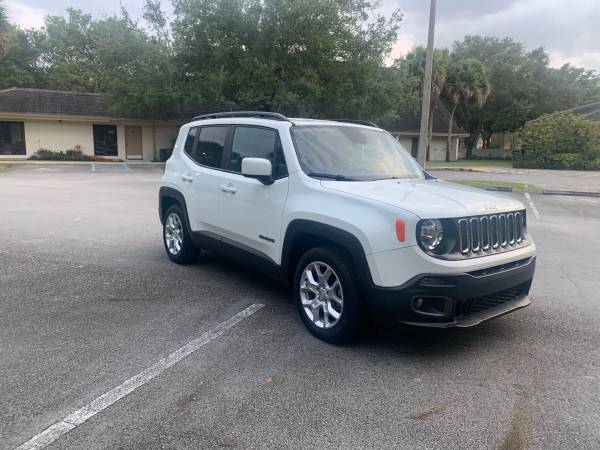 2017Jeep Renegade - cars & trucks - by owner - vehicle automotive sale for sale in Hialeah, FL – photo 5