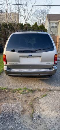 Ford Windstar Limited for sale in Clawson, MI – photo 3