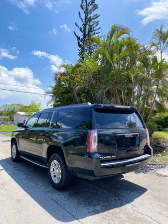 gmc yukon xl 2015 - - by dealer - vehicle automotive for sale in Hollywood, FL – photo 3