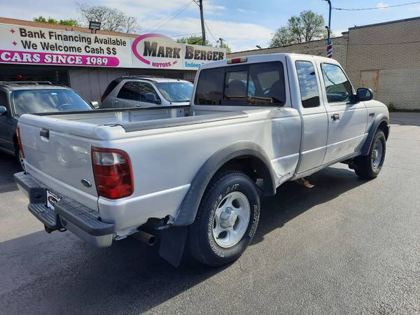LOW LOW MILES 4X4 EXT CAB 4 DOOR 2002 FORD RANGER - cars & for sale in Rockford, IL – photo 6