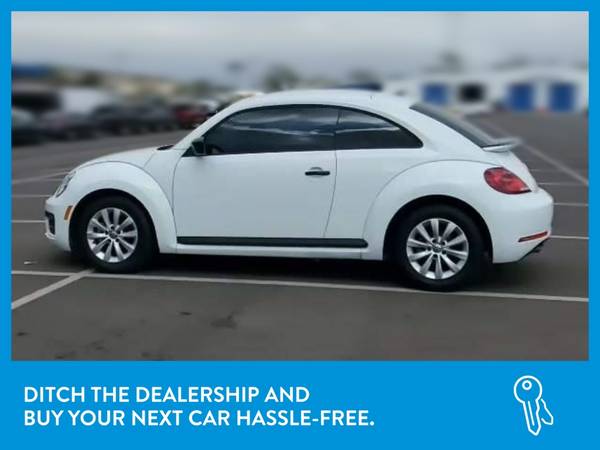 2017 VW Volkswagen Beetle 1 8T S Hatchback 2D hatchback Black for sale in Oak Park, IL – photo 4