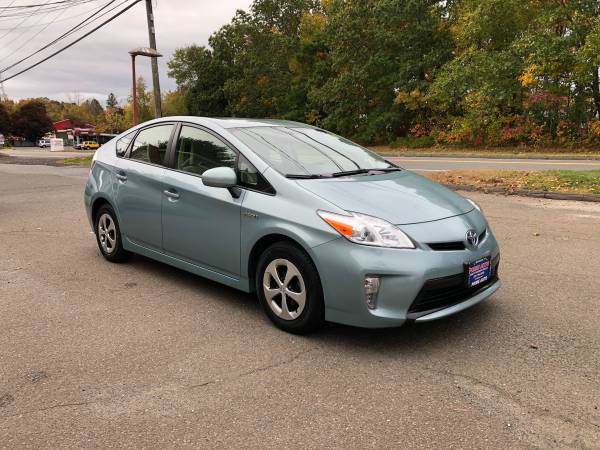 2012 Toyota Prius Bluetooth Gas Saver - - by for sale in Bethany, CT – photo 7
