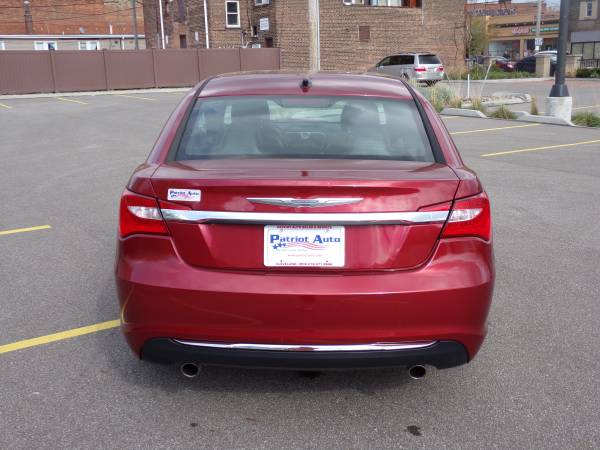 2014 Chrysler 200 - - by dealer - vehicle automotive for sale in Cleveland, OH – photo 16