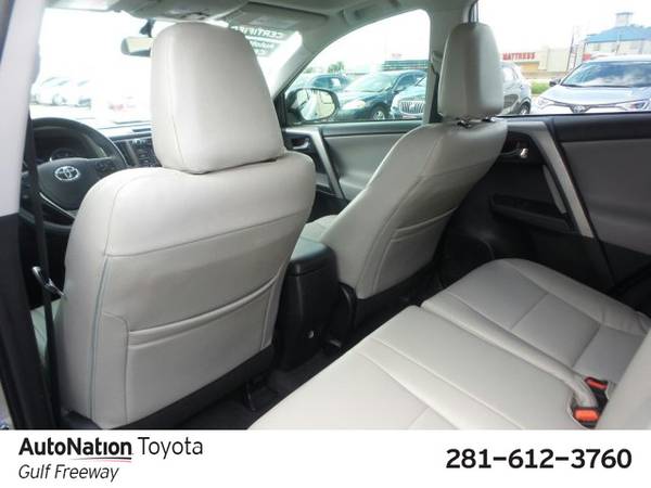2016 Toyota RAV4 XLE SKU:GW260103 SUV for sale in Houston, TX – photo 17