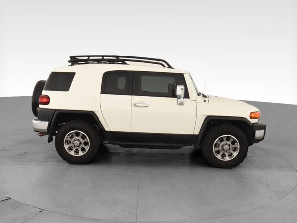 2012 Toyota FJ Cruiser Sport Utility 2D suv White - FINANCE ONLINE -... for sale in Phoenix, AZ – photo 13