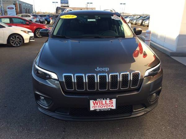 2019 Jeep Cherokee Latitude Plus - cars & trucks - by dealer -... for sale in Twin Falls, ID – photo 6