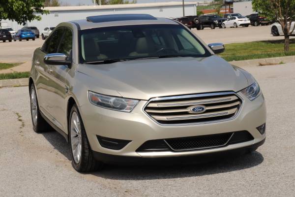 2018 Ford Taurus Limited 44K Miles Only - - by for sale in Omaha, NE – photo 4
