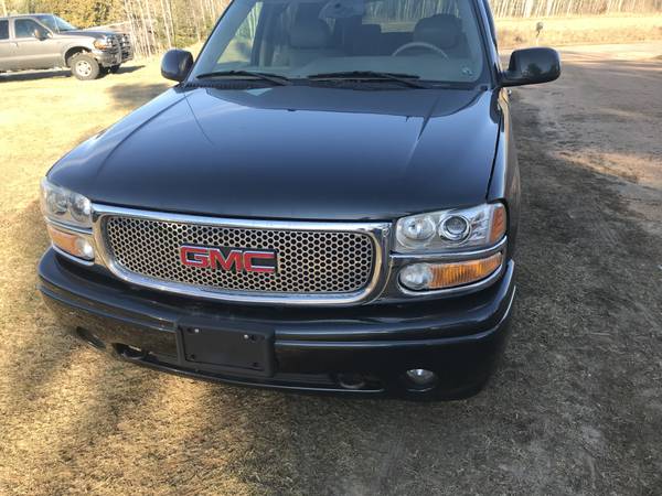 2004 GMC Yukon Dinali - cars & trucks - by owner - vehicle... for sale in Birnamwood, WI – photo 2