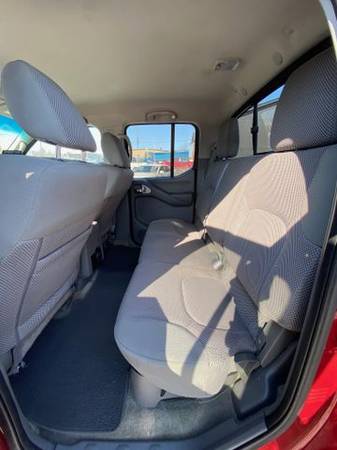 2015 Nissan Frontier Crew Cab S Pickup 4D 5 ft 4WD for sale in Anchorage, AK – photo 15