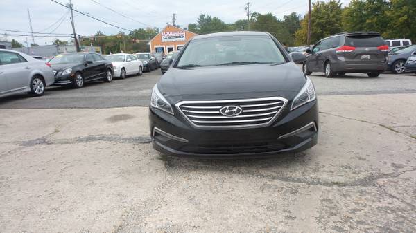 2015 Hyundai Sonata SE - - by dealer - vehicle for sale in Upper Marlboro, District Of Columbia – photo 2