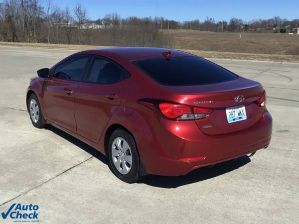 2016 Hyundai Elantra SE - - by dealer - vehicle for sale in Dry Ridge, OH – photo 5