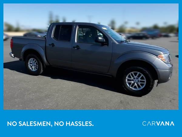 2019 Nissan Frontier Crew Cab SV Pickup 4D 5 ft pickup Gray for sale in Visalia, CA – photo 11