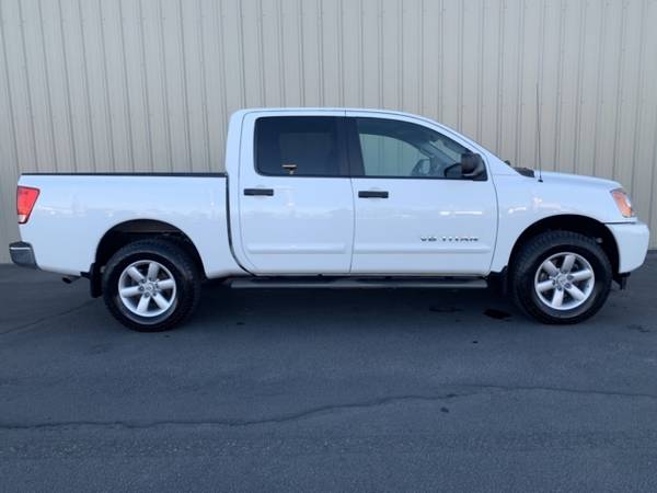 2014 Nissan Titan SV - cars & trucks - by dealer - vehicle... for sale in Twin Falls, ID – photo 2