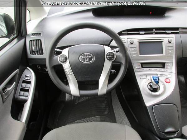 2013 TOYOTA PRIUS HYBRID ELECTRIC *37,000 MILES* 60MPG BOOKS for sale in Mishawaka, IN – photo 18
